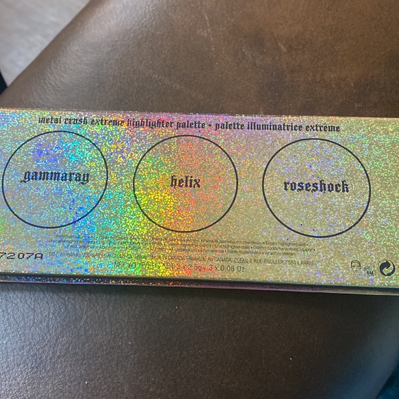 Kat Von D Blush Highlighter Bundle - Picture 3 of 3